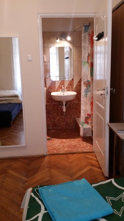 Valentina Guesthouse Boedapest Buitenkant foto