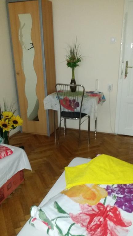 Valentina Guesthouse Boedapest Buitenkant foto