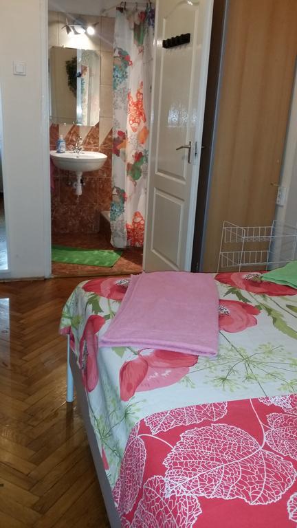 Valentina Guesthouse Boedapest Buitenkant foto