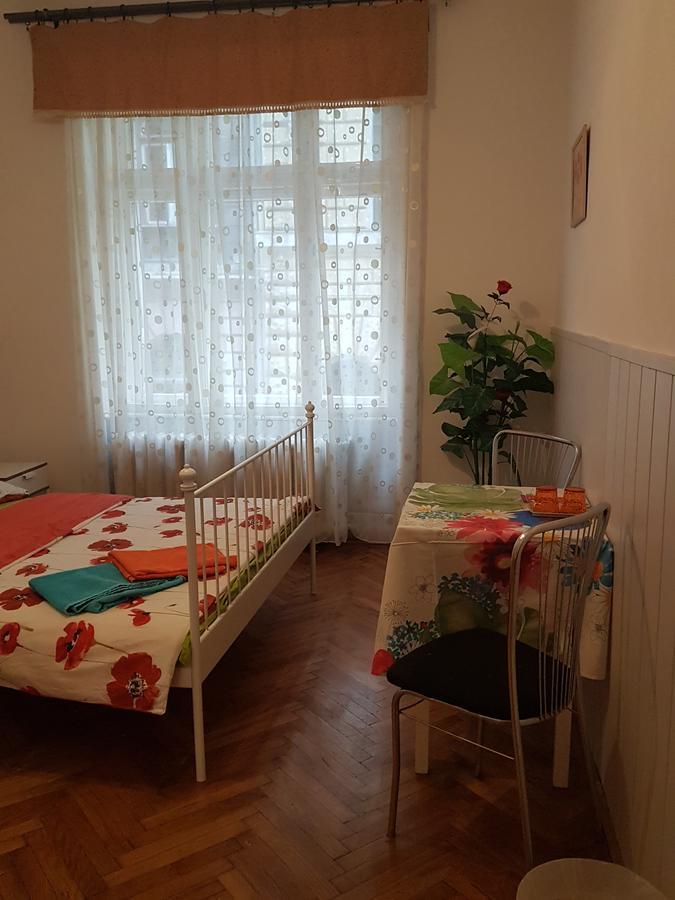 Valentina Guesthouse Boedapest Buitenkant foto