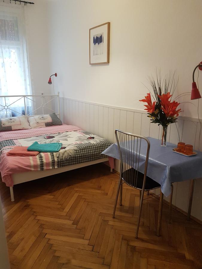 Valentina Guesthouse Boedapest Buitenkant foto